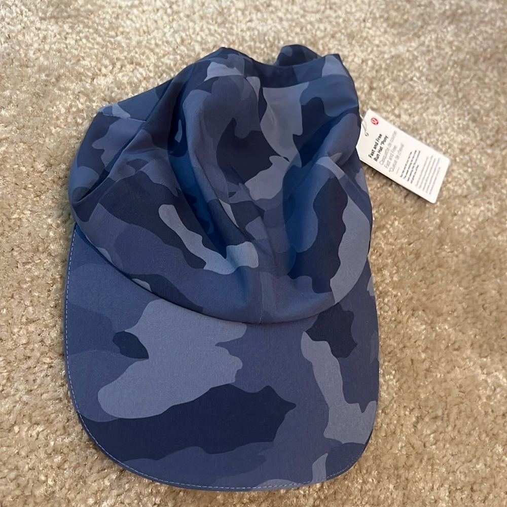Lululemon Fast and Free run hat NWT